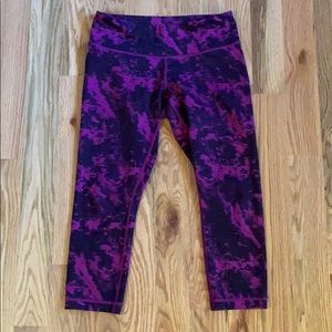 Lululemon tie dye pink and purple leggings sz 8